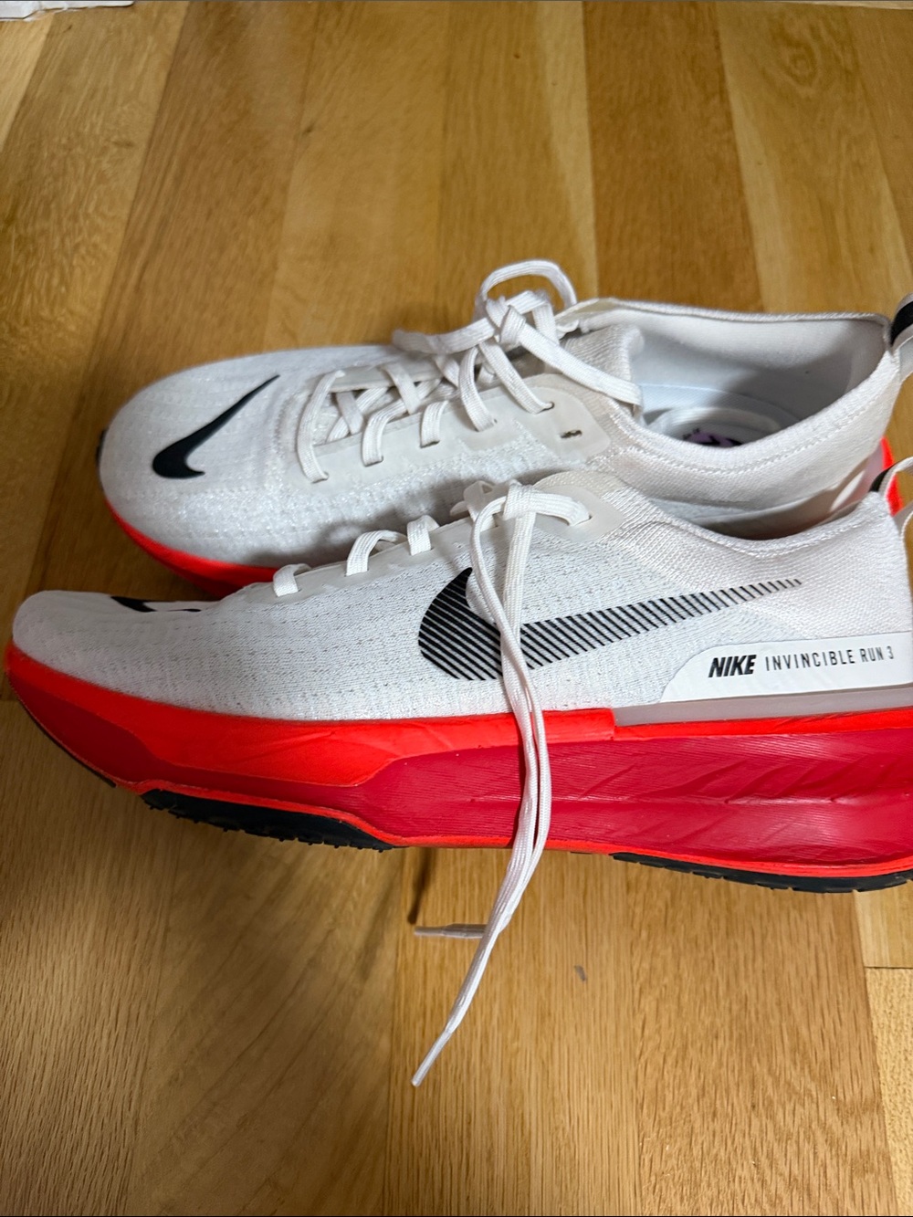 Nike Men’s Invincible Run 3 Running Shoes — White/Red/Black